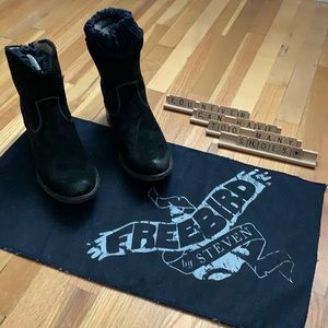 Freebird spirit black suede